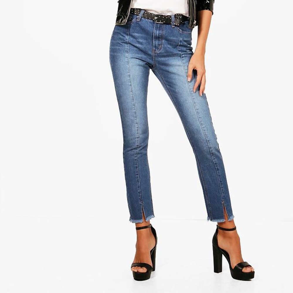 boohoo Tall Women’s Bella Split Leg Jean